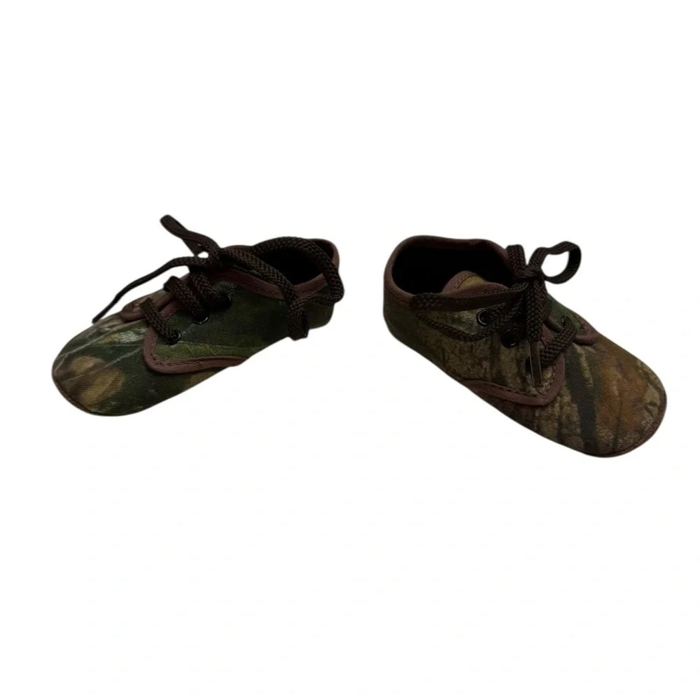NWOT Camouflage Baby Walker Shoes